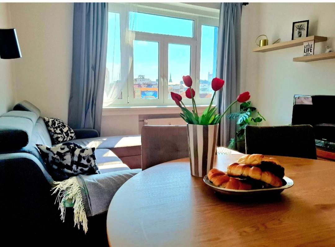 Amazing Castle View Apartment Bratislava Exterior foto